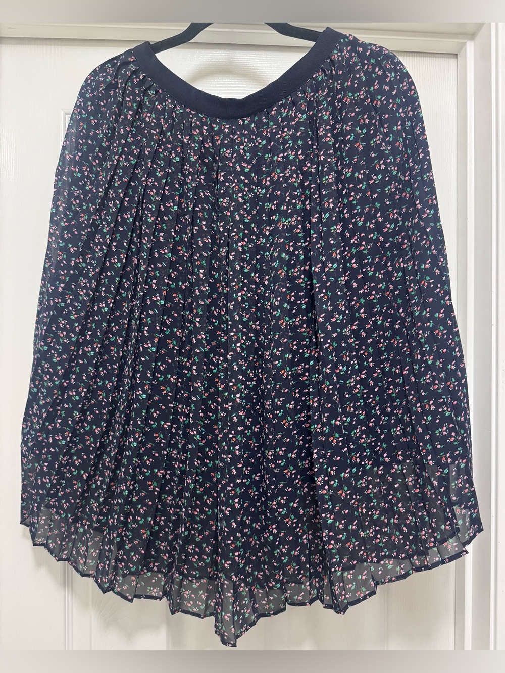 Uniqlo Navy Floral Skirt